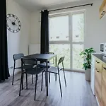 Hotel apartamentowy Mikro Aparty Bezpłatny Parking 3*