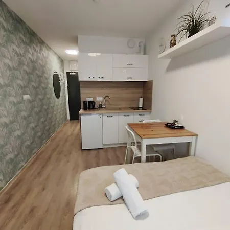 Mikro Aparty Bezplatny Parking شقة فندقية فروتسواف
