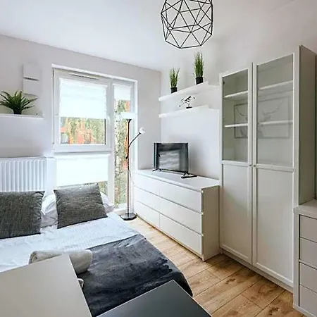 Mikro Aparty Bezplatny Parking Apart Otel