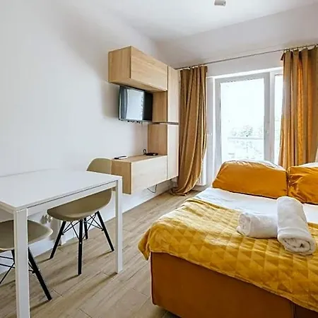 Mikro Aparty Bezplatny Parking Apart Otel 3*